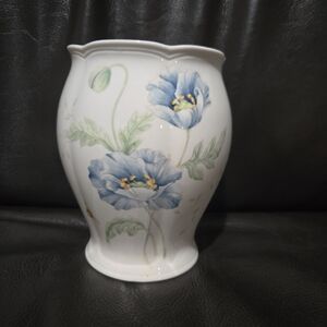 Lenox Butterfly Meadow Blue Floral Small Cannister